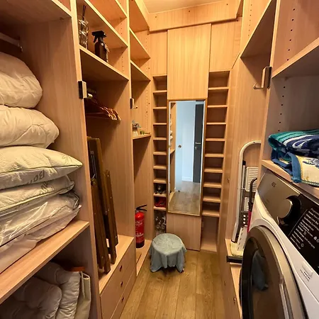 Apartman Modern 1-bedroom With Sea View In T92 Ostende