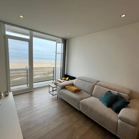 Daire Modern 1-bedroom With Sea View In T92 *